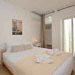شقة Spacious 3br Penthouse With Large Front Terrace - Stone Bbq & Sun Loungers Xagħra