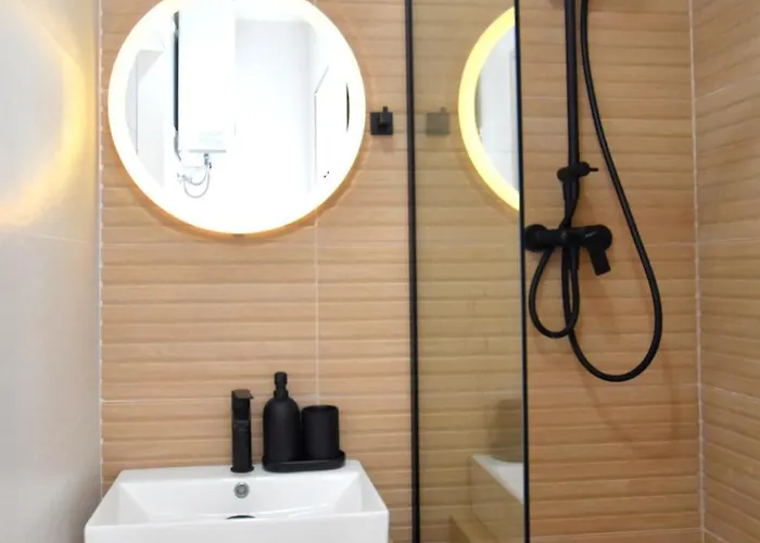 Spacious 3br Penthouse With Large Front Terrace - Stone Bbq & Sun Loungers Xagħra